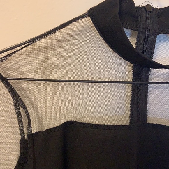 Black mesh top - Picture 6 of 7